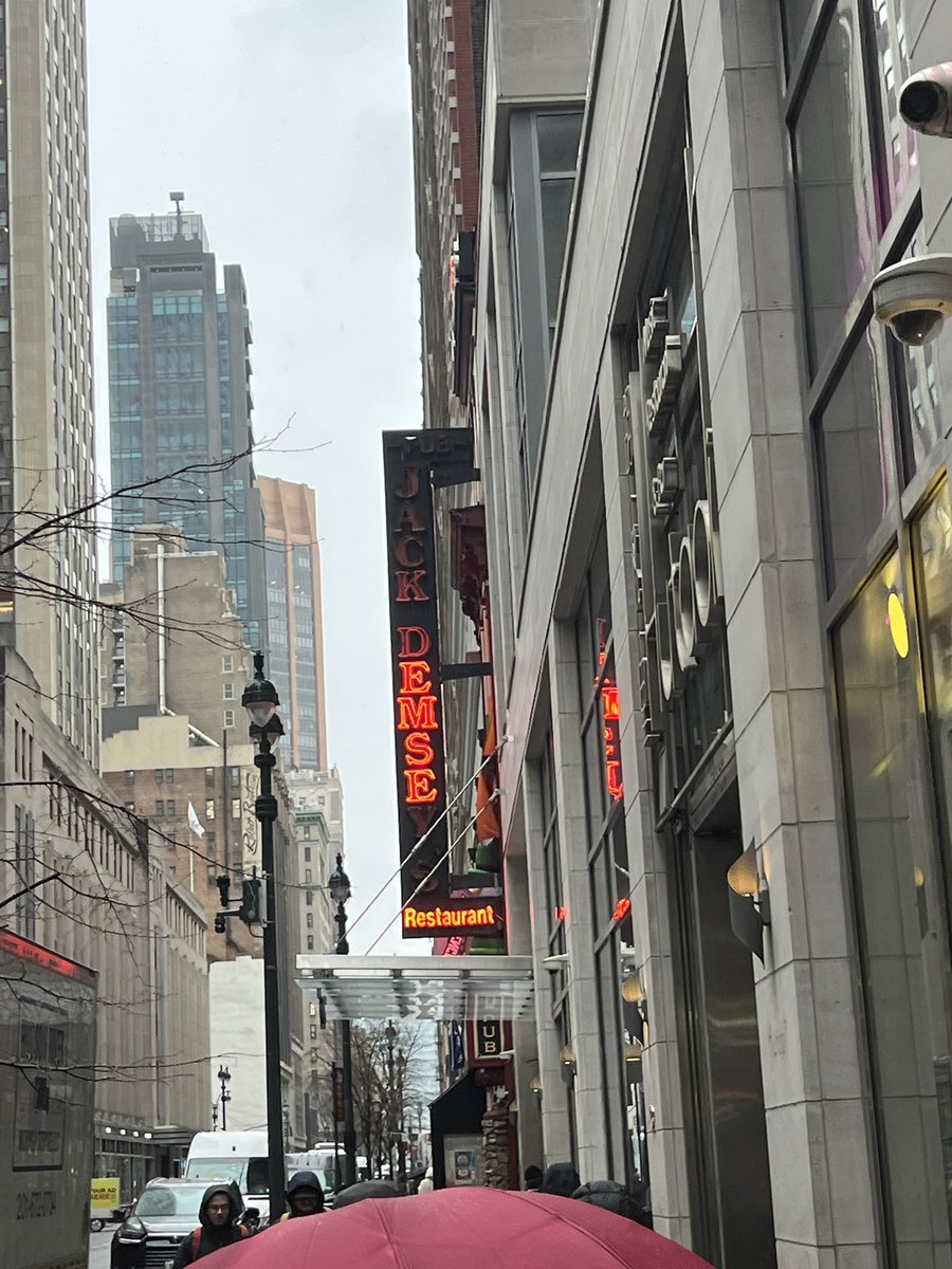 Andrew Ledbury tweet media