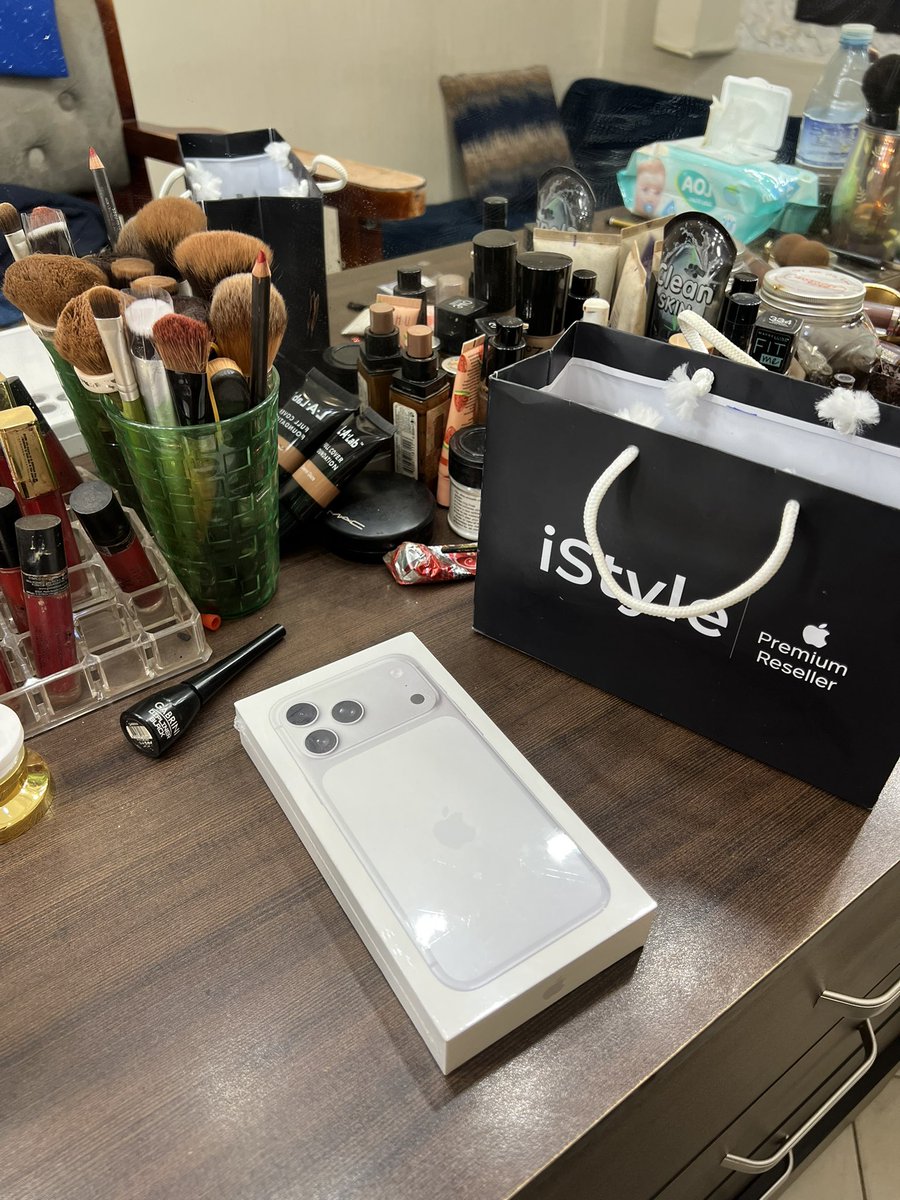 iStyle Center tweet media