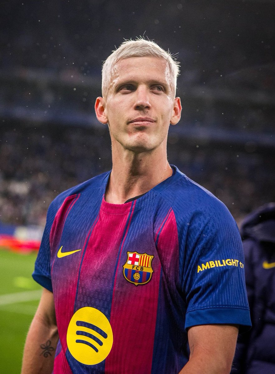 chaledelali's tweet photo. We need to have a conversation about Dani Olmo. When he’s outside the box he looks like a completely different player but the moment he enters the box he becomes the most dangerous player on the field.
This is just my take💙❤️

What happened to Flick using him as a false 9. https://t.co/iZMhi9e39G