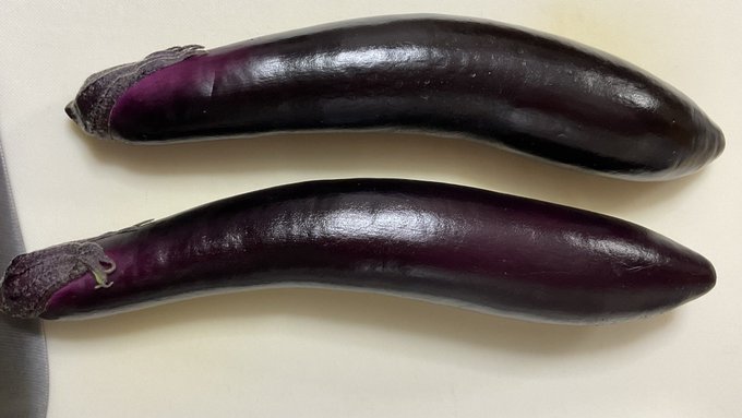 スーパーで売ってたエロいナス見て 
