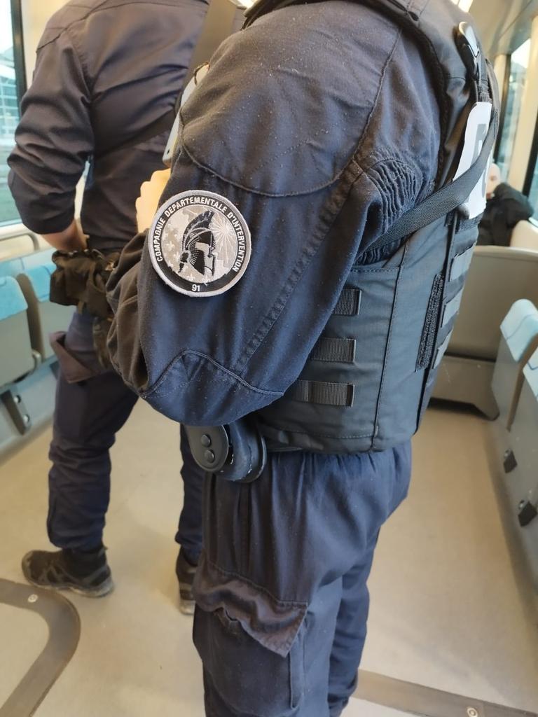 Police Nationale 91 tweet media