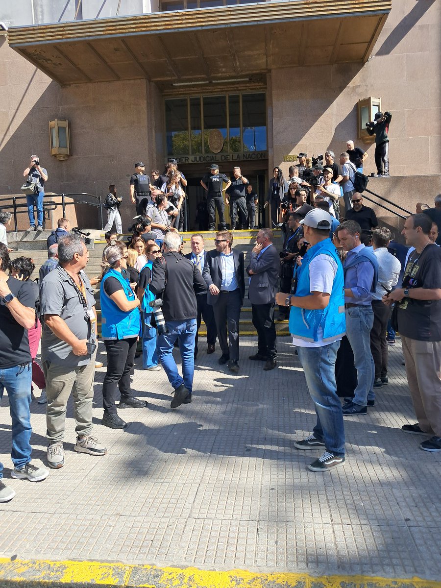 Martín Angulo tweet media