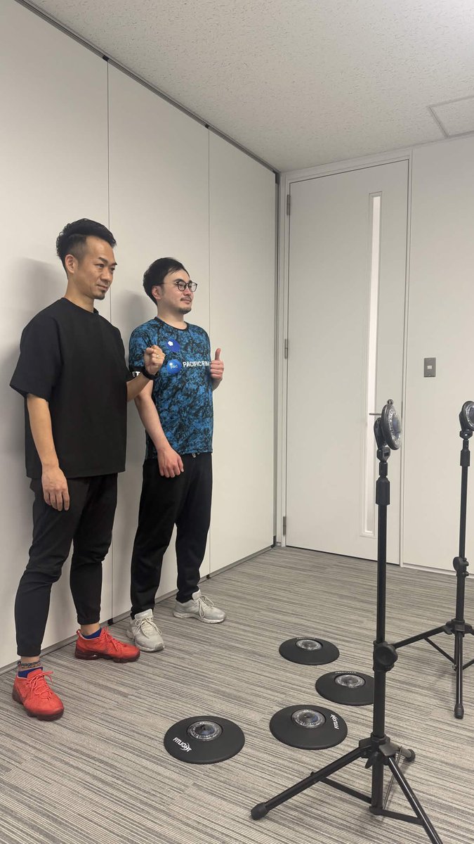 BlueUnitedeFC's tweet image. Vision Training session done! 👀 
Step by step to the top. 📈 

Thank you for always supporting us! 

#VisionTraining #BLUeFC #partnerships