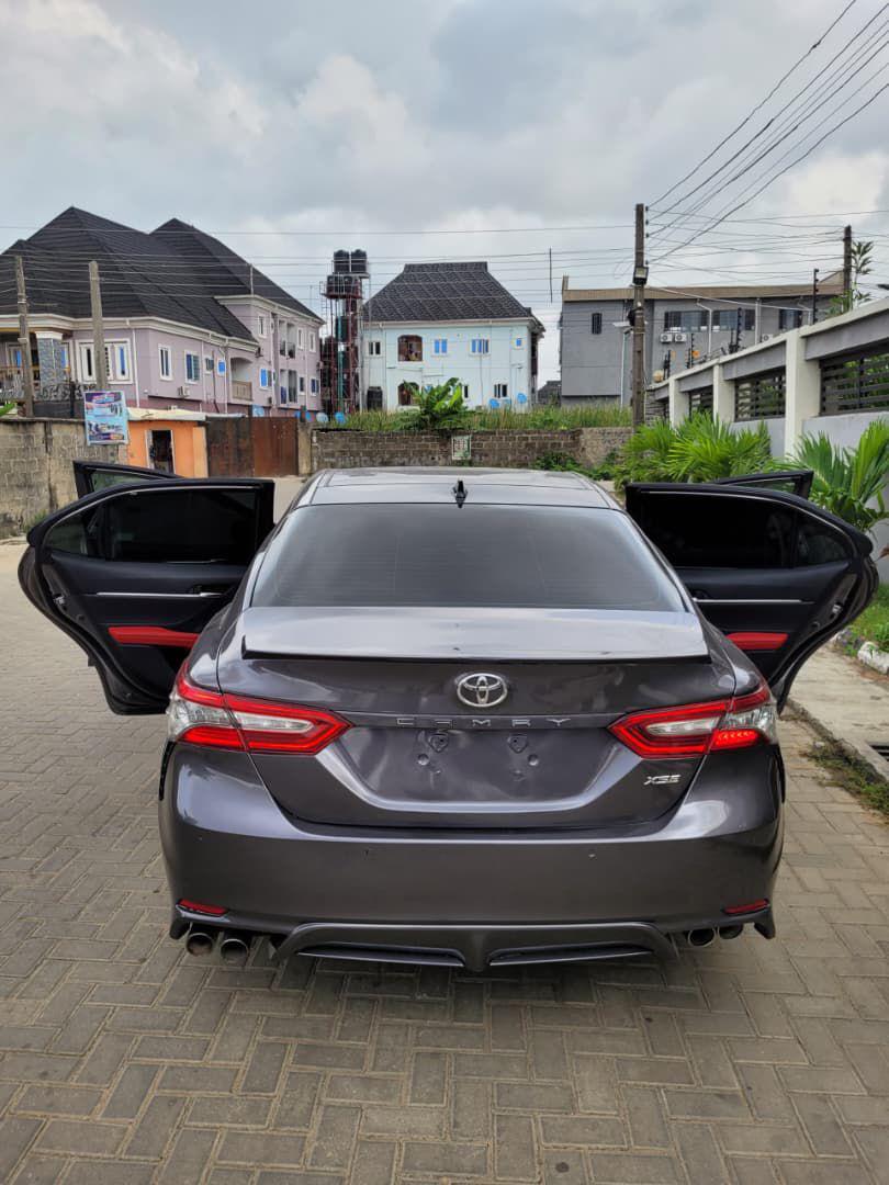 Dabz_BBY's tweet image. 🇱🇷FOREIGN USED 2018 𝚃𝙾𝚈𝙾𝚃𝙰 𝙲𝙰𝙼𝚁𝚈 𝚇𝚂𝙴  🇺🇸 
Mileage 75,596
Price 27,800,000 Nairä Only#
Ago Palace Way Lagos

Obasa • STOP YAHOO • Carter Efe • Dino Melaye • Afrobeats • Gameloft • Jorgensen • Valverde • Chelsea • Sanchez • Guro • #9jaEidfestival •