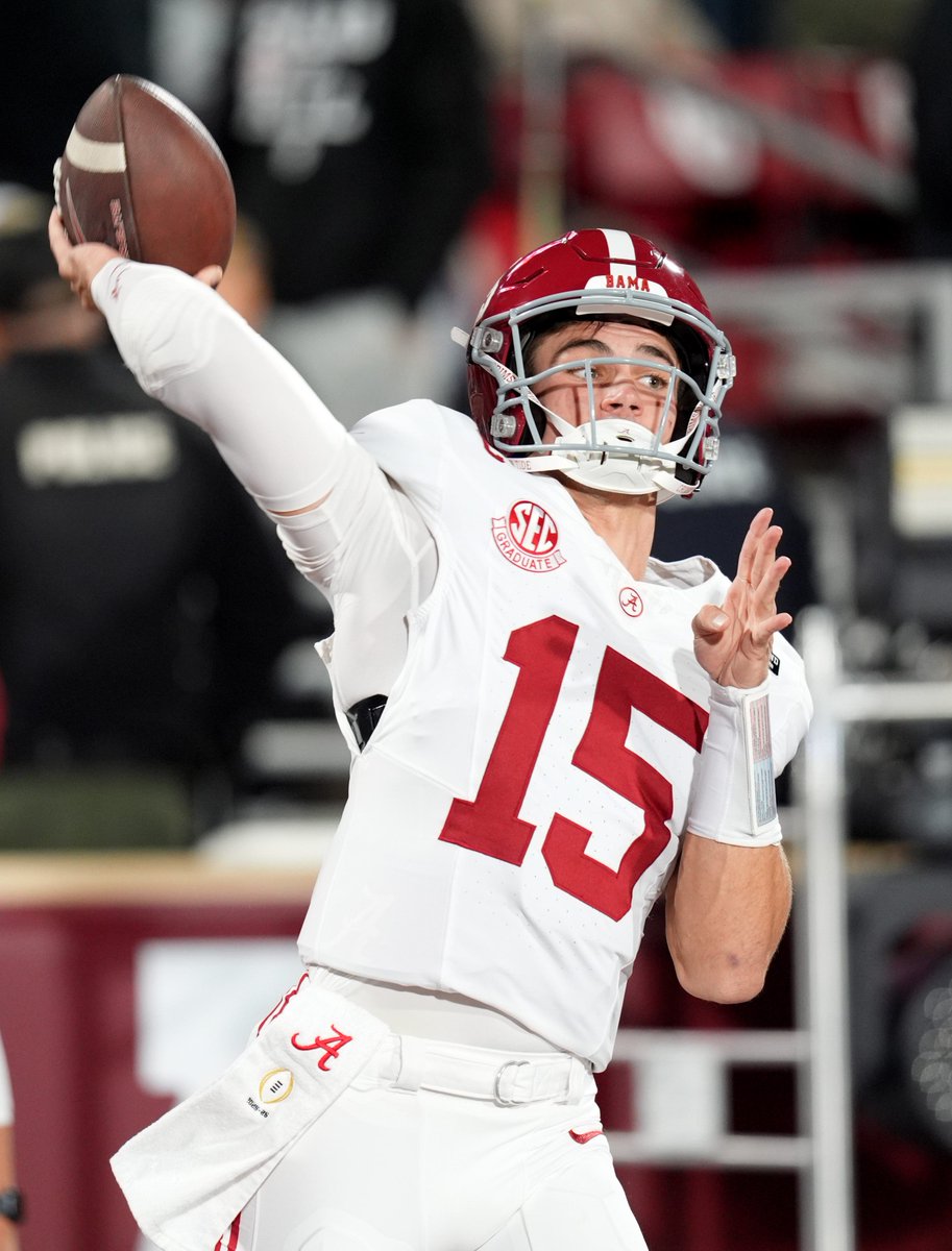 JohnnyVenerable's tweet photo. Do one of these four quarterbacks become an Arizona Cardinal this April? https://t.co/RyxVhGjui3