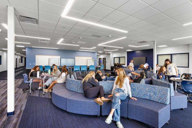 Fanning Howey tweet media