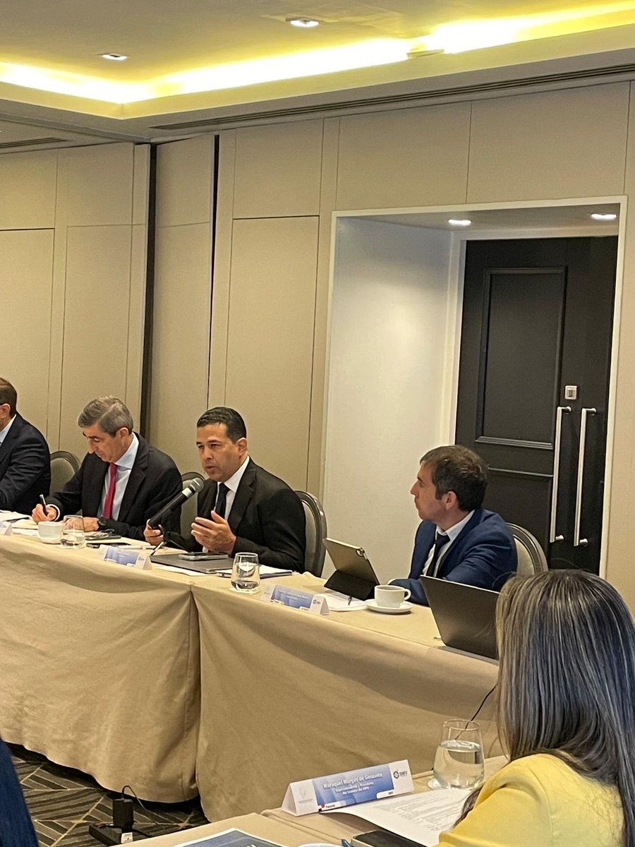 Superintendencia del Mercado de Valores tweet media