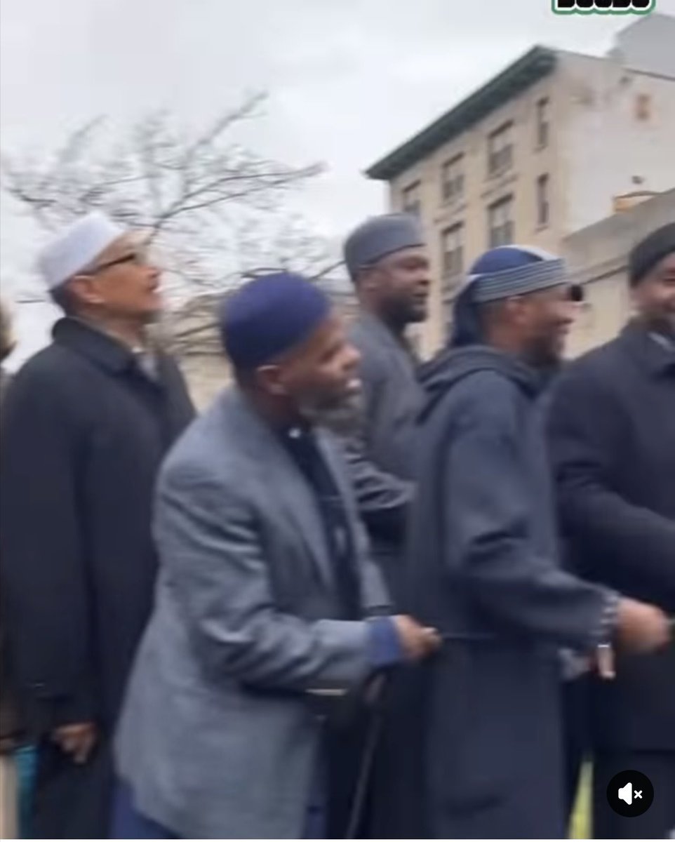 Michelle Maxwell ™ tweet media