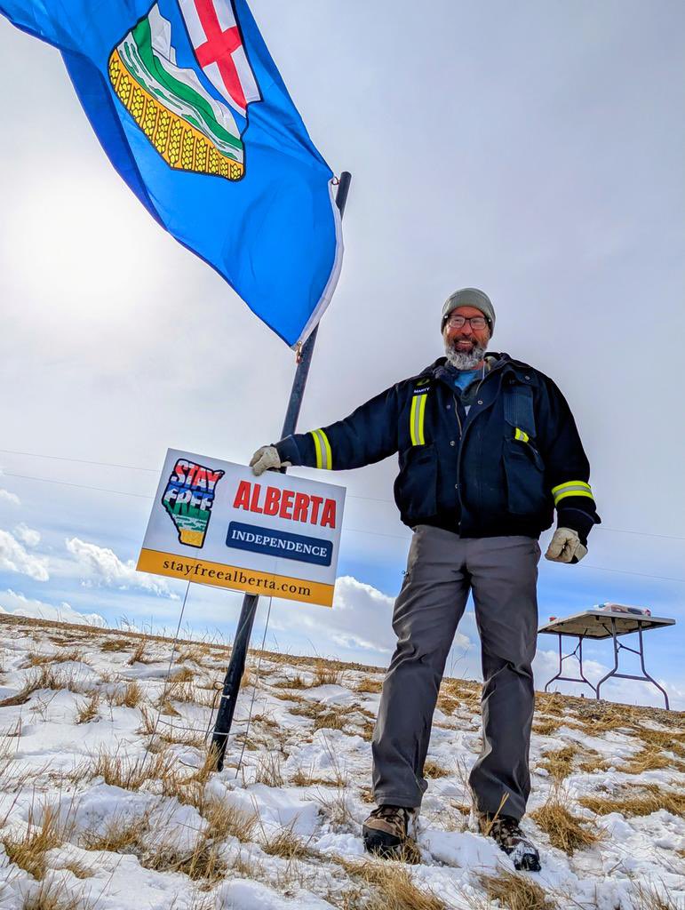 From the DM’s…

(Can’t believe we have to do this)

The photo of a Klansmen at a separatist table by himself is an AI edit.

The real photo is separatist Marty Upnorth.

The fact that there’s no one else there is not an edit tho.

/1

#abpoli