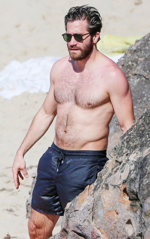 ABeardedHero's tweet photo. Is Jake Gyllenhaal your type? https://t.co/PNXQTg2dal