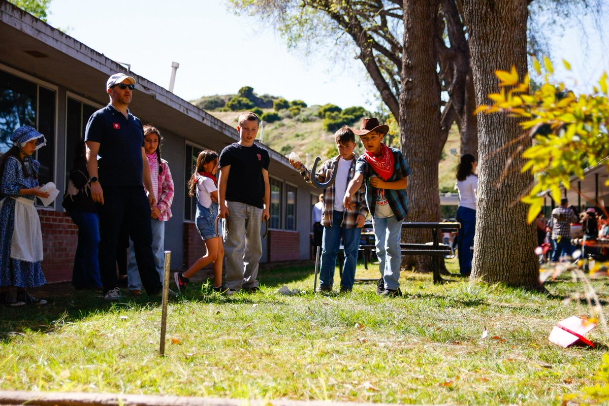 Village Christian School tweet media