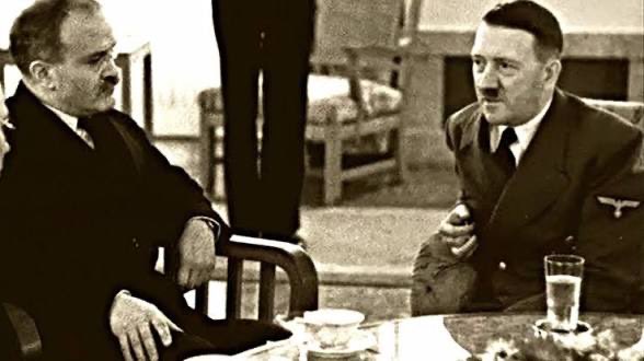 History Arc tweet media