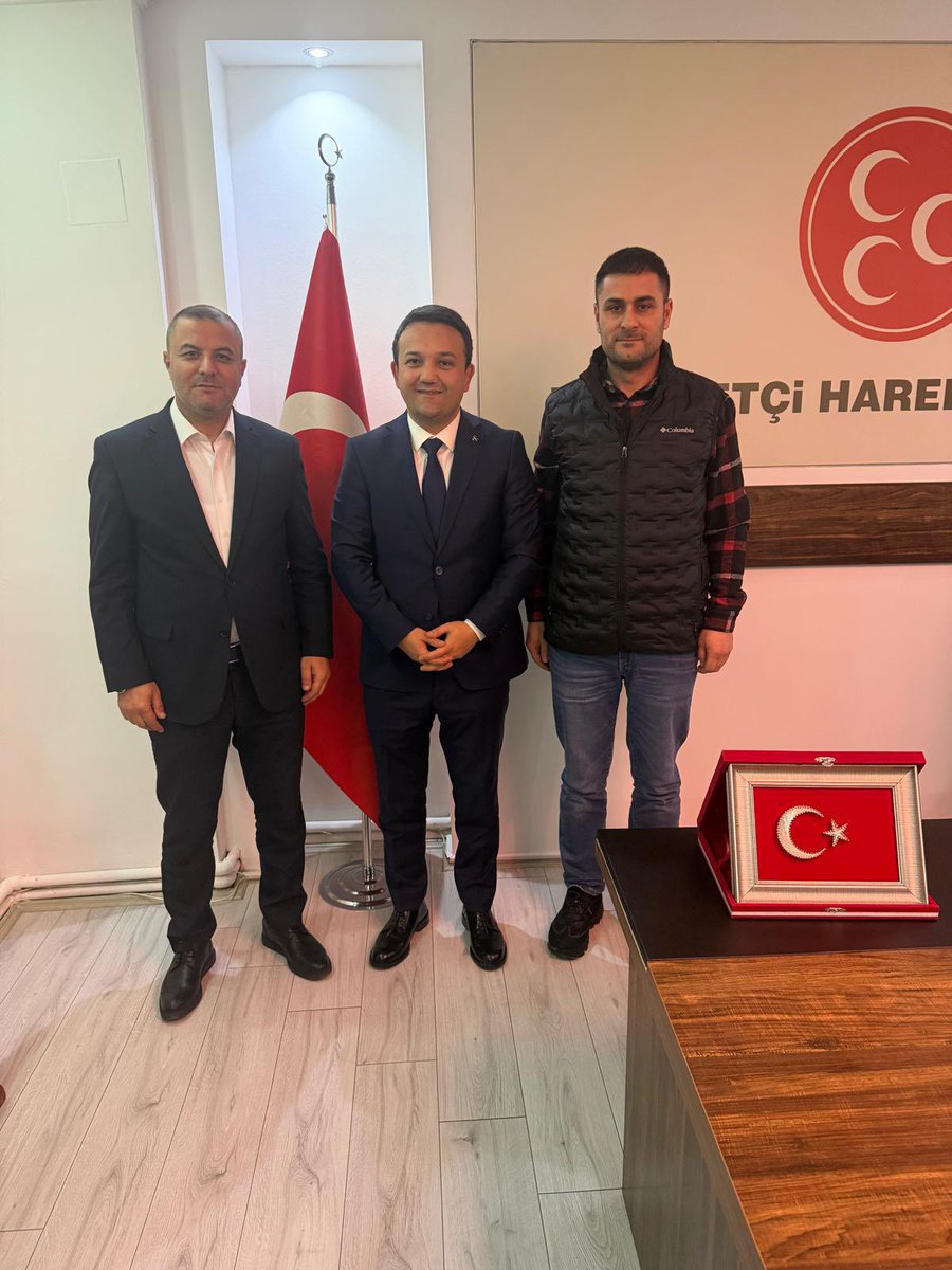 alicelik2023's tweet photo. Ülkü Ocakları Genel Sekreterliği görevini yürütürken Milliyetçi Hareket Partisi Bolu İl Başkanlığı görevine atanan kıymetli Ülküdaşım İlhan Durak’a hayırlı olsun ziyaretinde bulundum.
Nezaketi ve samimiyeti için kendisine teşekkür ediyor, Bolu ilimizde Ülkücü Hareket adına çok başarılı bir dönem olacağından şüphe duymuyor, başarılarının artarak devam etmesini Yüce Allah’tan diliyorum.
@ilhanDurak14