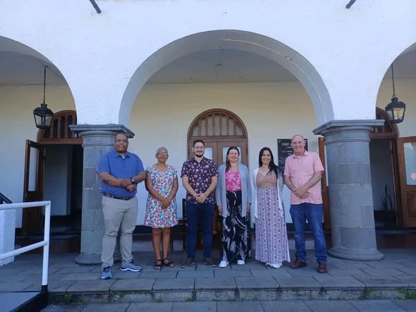 EE_IndioHatuey's tweet photo. Intercambio del equipo #CIENPINOS con Anthony Gamboa y Andrea Garay de la Unidad de Economía Ambiental y Agronegocios Sostenibles del CATIE. Se tratan aspectos tales como la marcha del Diplomado en GESEC, así como el estado de las publicaciones.
#Asdi #CATIE #IndioHatuey https://t.co/TYgHr0NXP8