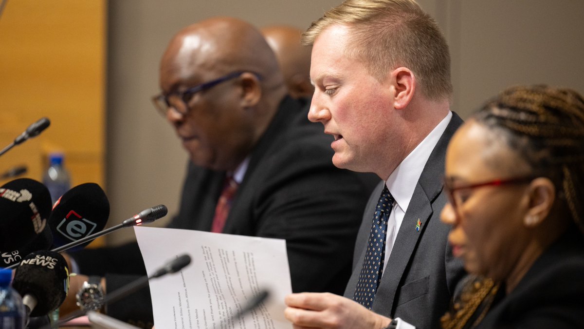 CapeTownEtc's tweet image. The minister of Public Works and Infrastructure, Dean Macpherson, has directed a national audit of all state-owned residential properties. #deanmacpherson #stateownedhouses #audit #residentialproperties #westerncapehighcourt #judge  capetownetc.com/news/macpherso…