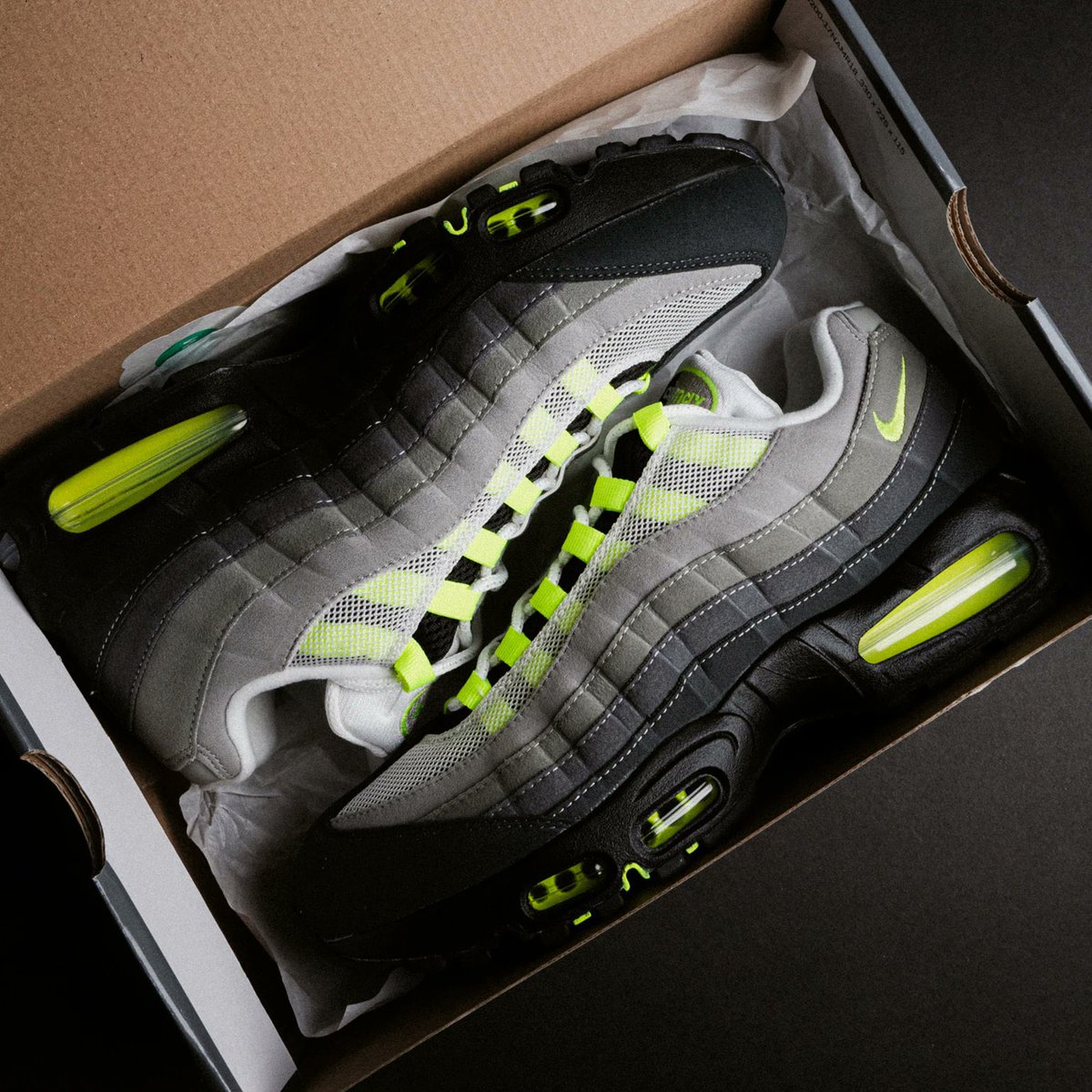 Sneakerologue tweet media