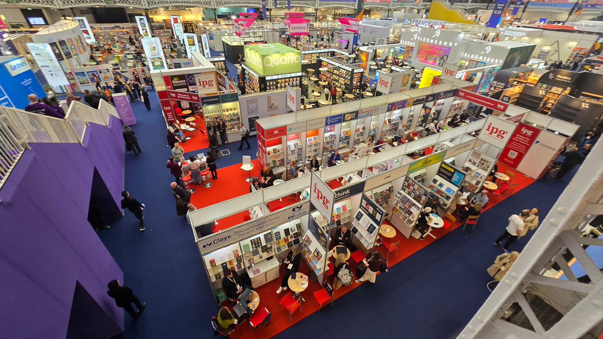 Histria Books tweet media