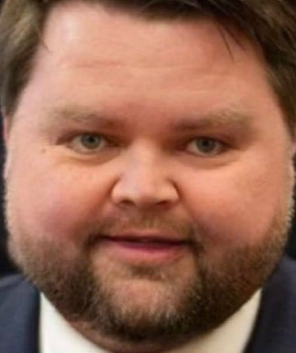 King Made tweet media