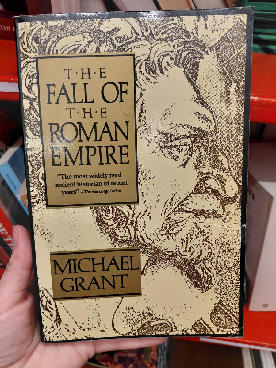 Bookmans tweet media