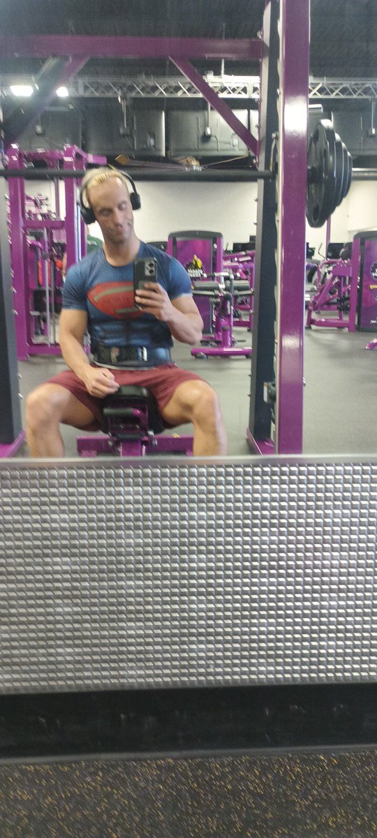 HarleyTMorris's tweet image. #puttinginwork #gym #superman