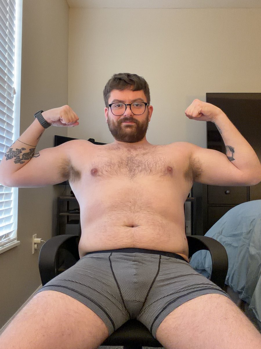 Pup Eros tweet media