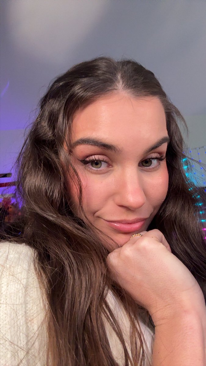 Stacey✨ tweet media