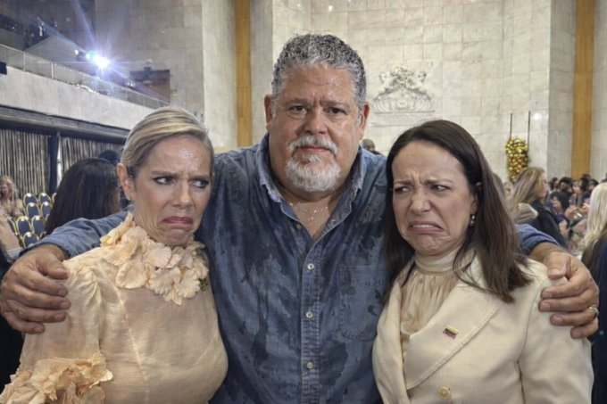 El reclamo de Juan es válido porque la foto fue adulterada. Pero como no callaremos la verdad, acá está la foto original