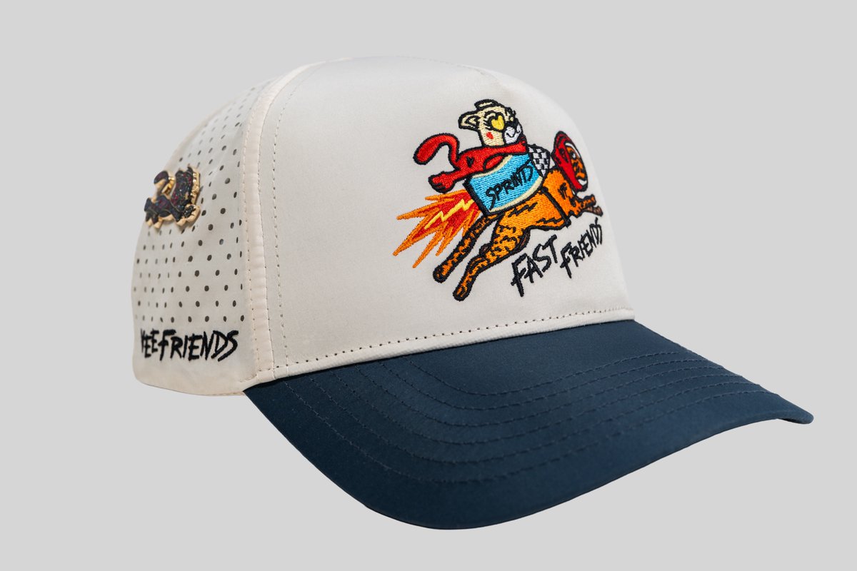 VeeFriends LIVE❗️ tweet media