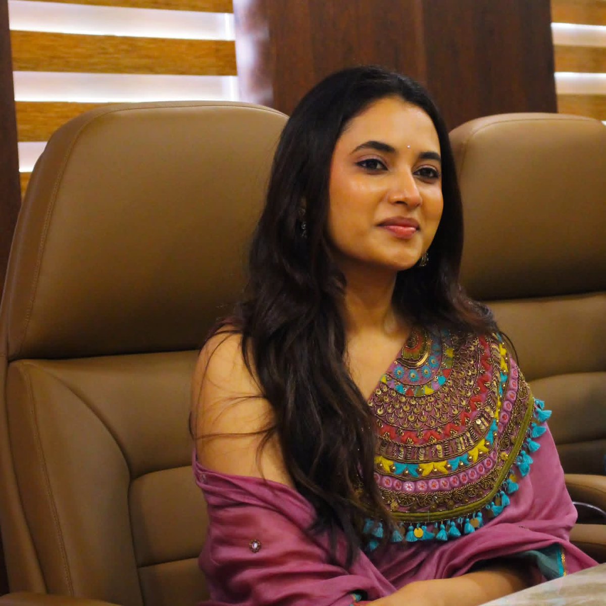 MrbrokenBoy7's tweet image. Priyanka Darling 😘