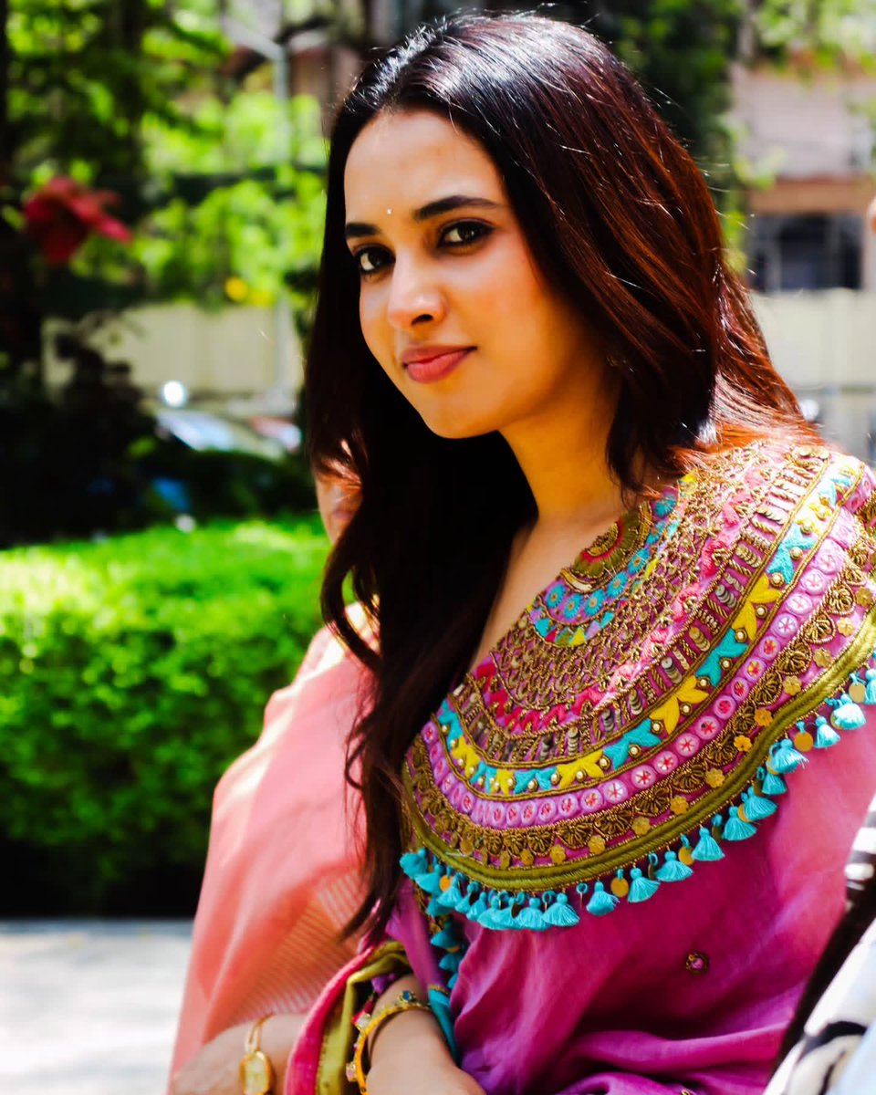 MrbrokenBoy7's tweet image. Priyanka Darling 😘