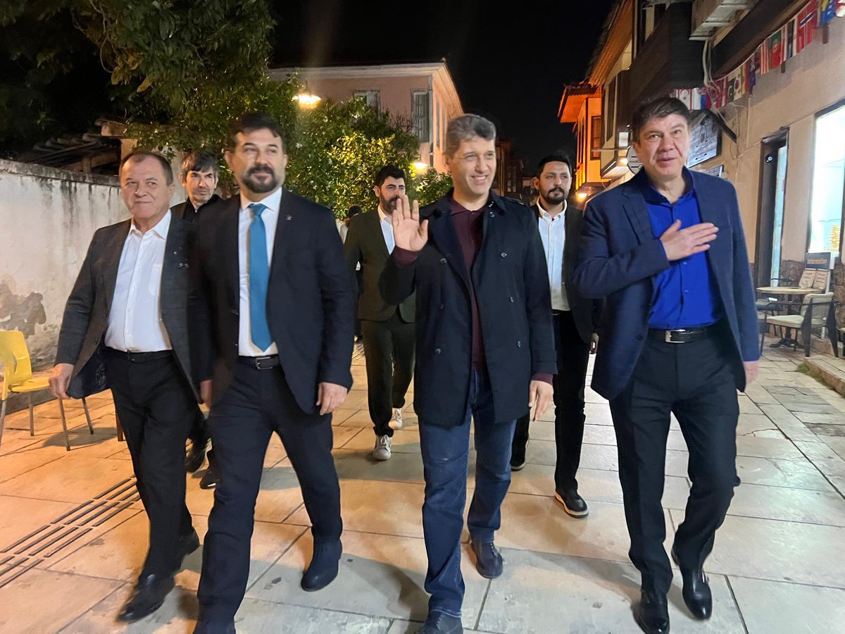 Ali Çetin tweet media