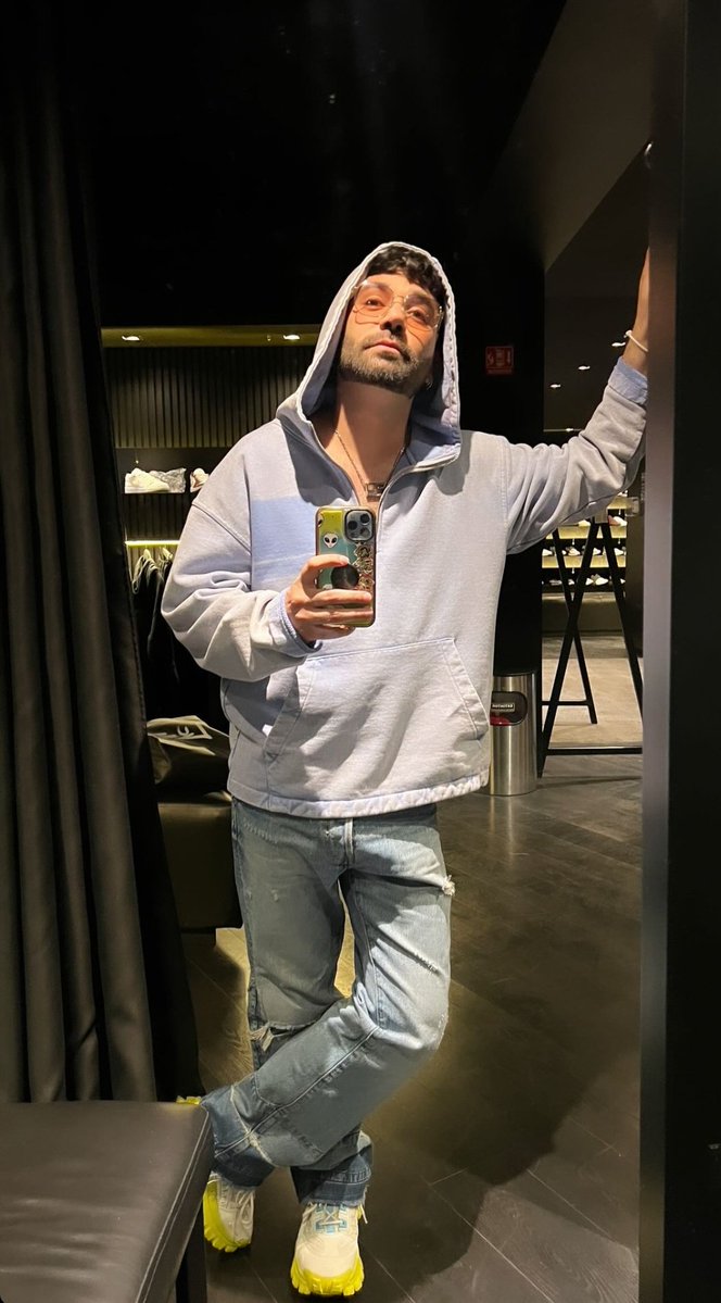 MasterChef, muchos soñamos con ver a Diego Cárdenas en su cocina. Sería una gran oportunidad para que demuestre su talento y para que el público disfrute verlo competir <a href="/dgocardenas/">Diego Cardenas</a> <a href="/MasterChefMx/">MᴀsᴛᴇʀCʜᴇғ Mᴇ́xɪᴄᴏ</a> 

DIEGO CÁRDENAS EN MASTERCHEF