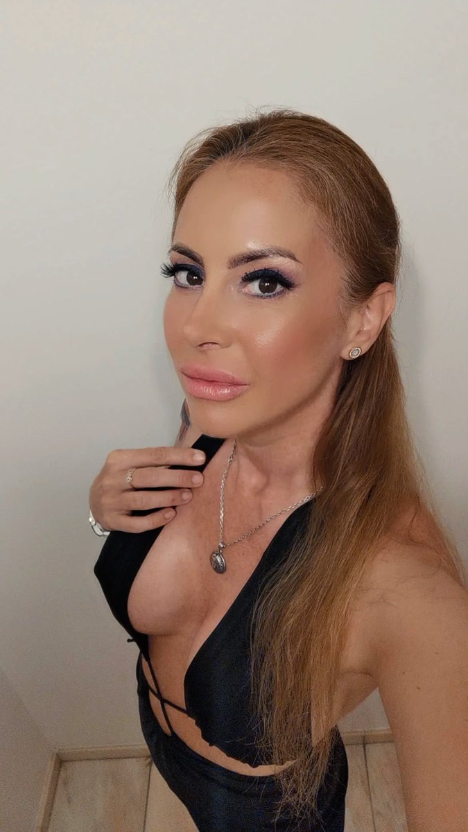 Britney Kelly tweet media