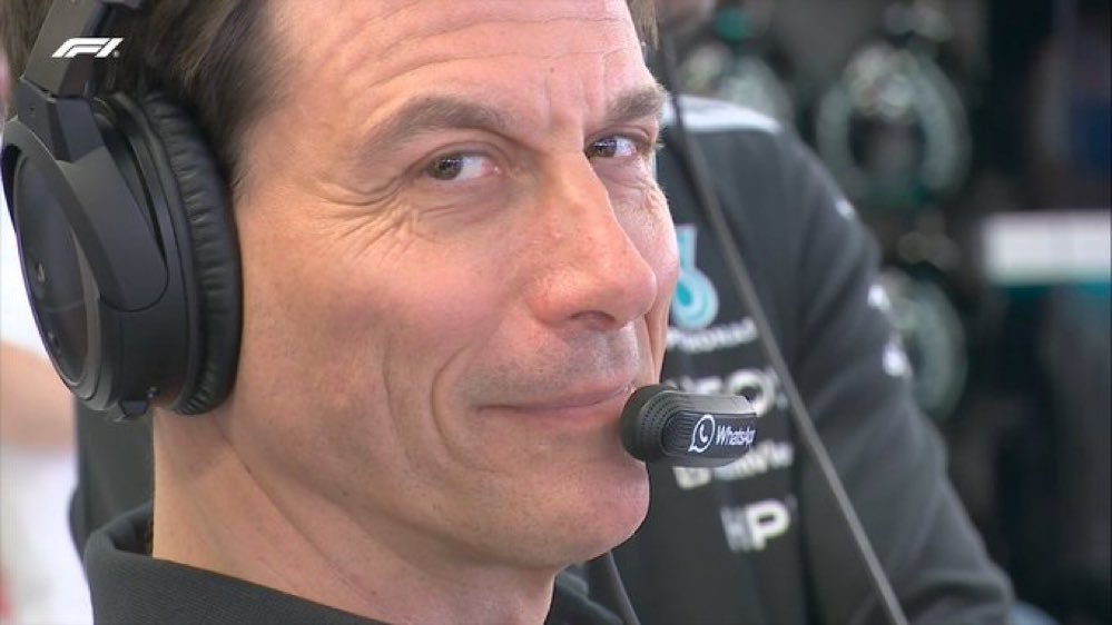 [Thread F1 : Récupération d'énergie et super clipping]

Yo. Aujourd'hui on va causer de l'aspect phare de ces nouvelles F1, pour comprendre comment les équipes déterminent pendant les préparations de Grand Prix, les méthodes à adopter pour optimiser leur week-end.