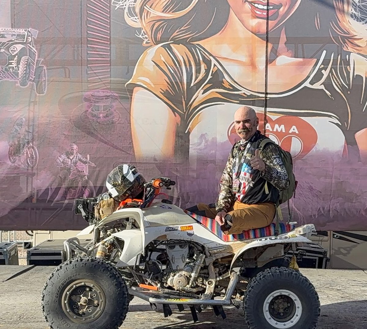 ZappaOMatic's tweet image. #Mint400: Mitch Melott, an Army veteran whose left leg was amputated above the knee, took his prosthetic leg off while pitting and did the rest of the Mint 400 one-legged because "I was riding better without it."

📸 Warfighter Made