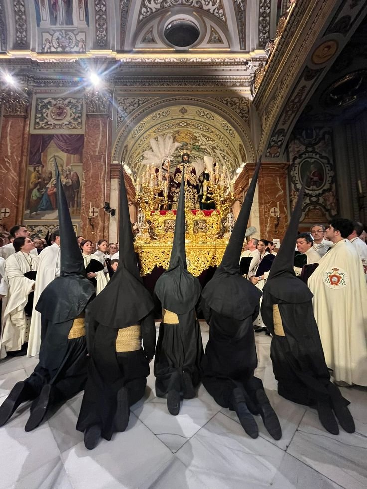 Pasión de Sevilla Oficial tweet media