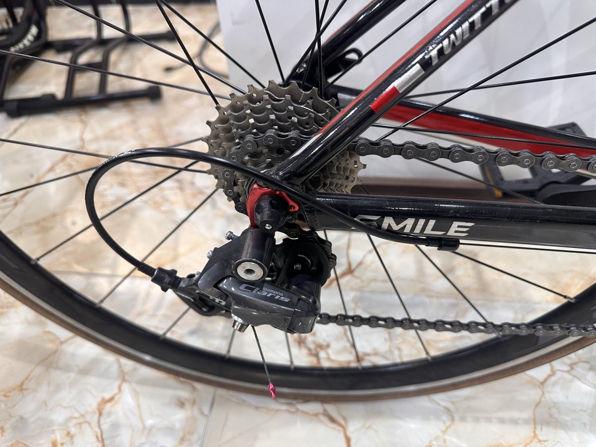 MicroMobilityPL's tweet photo. ▫️ For #sale TWITTER SMILE
Road Aluminium 16S SHIMANO CLARIS
Frame: 46 XS
Wheels: 700C
*Price 2300SR With VAT*
It has been fully serviced.
#دراجتي_للبيع #MicroMobility
@my_bicycle2

https://t.co/FEuDOnyH5G https://t.co/E43DKNqpv0