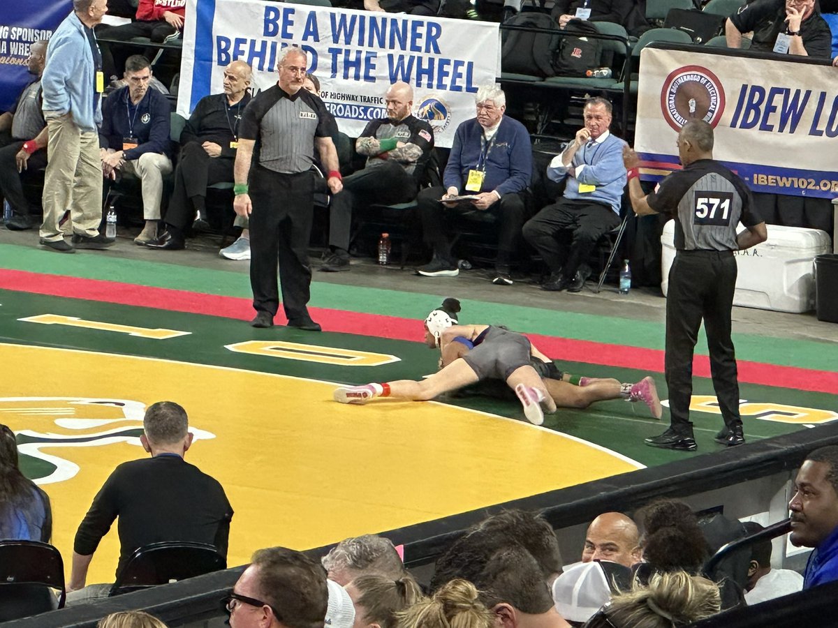 PBurg HS Lady Liners Wrestling tweet media