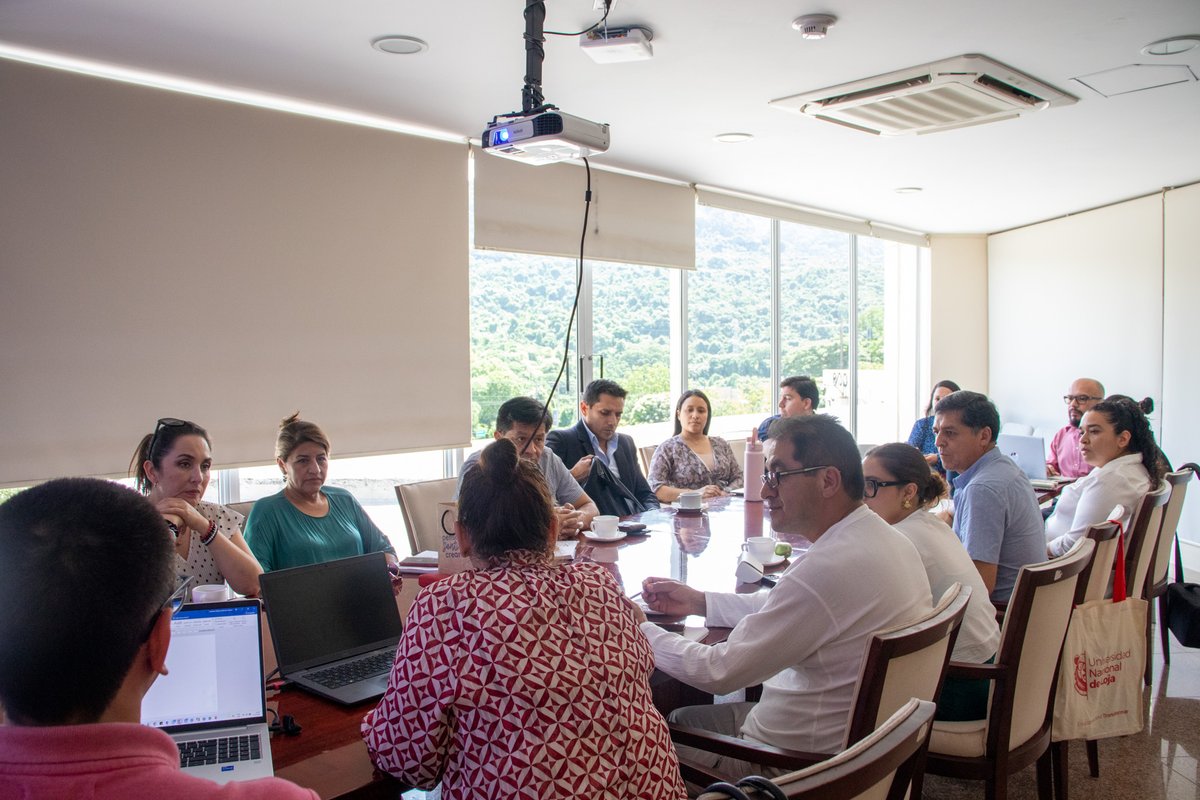 OtriESPOL tweet media