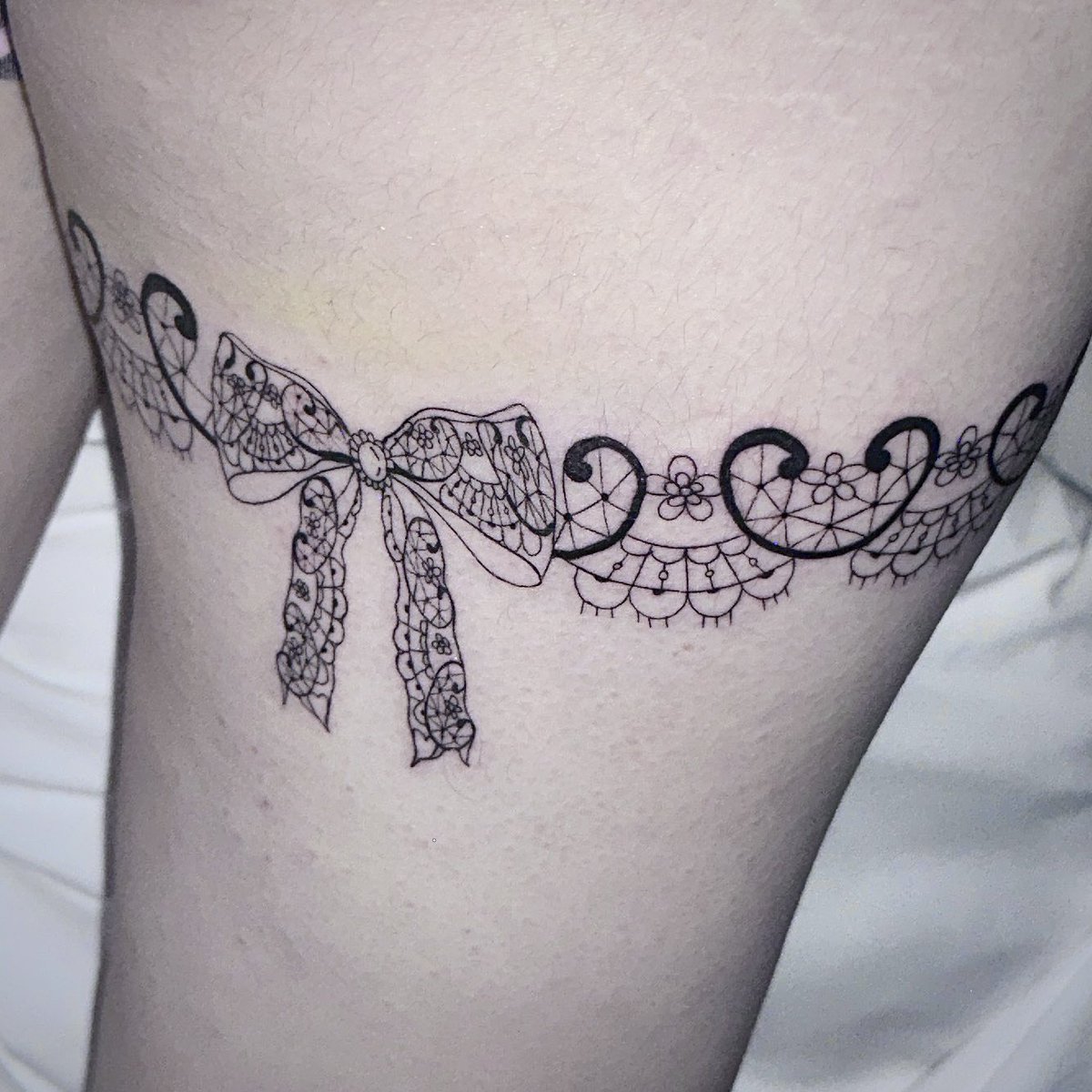 amateur in garter belt my new thigh tattoo !! 🎀 ≽^•⩊•^≼ ⋆₊˚⊹