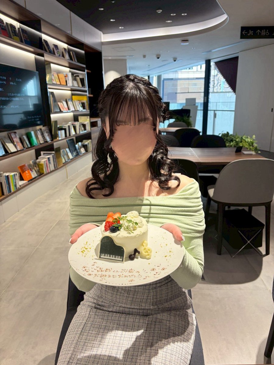 pupu0313yaiya's tweet photo. #佐野晶哉誕生祭2026 #佐野晶哉生誕祭2026 #佐野晶哉  #Aぇǃgroup
生まれてきてくれてありがとう🎂
貴方の人生が幸せで溢れていますように💫 https://t.co/rrlZggu4ep