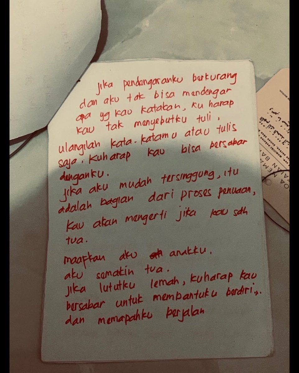 sosmed keras tweet media