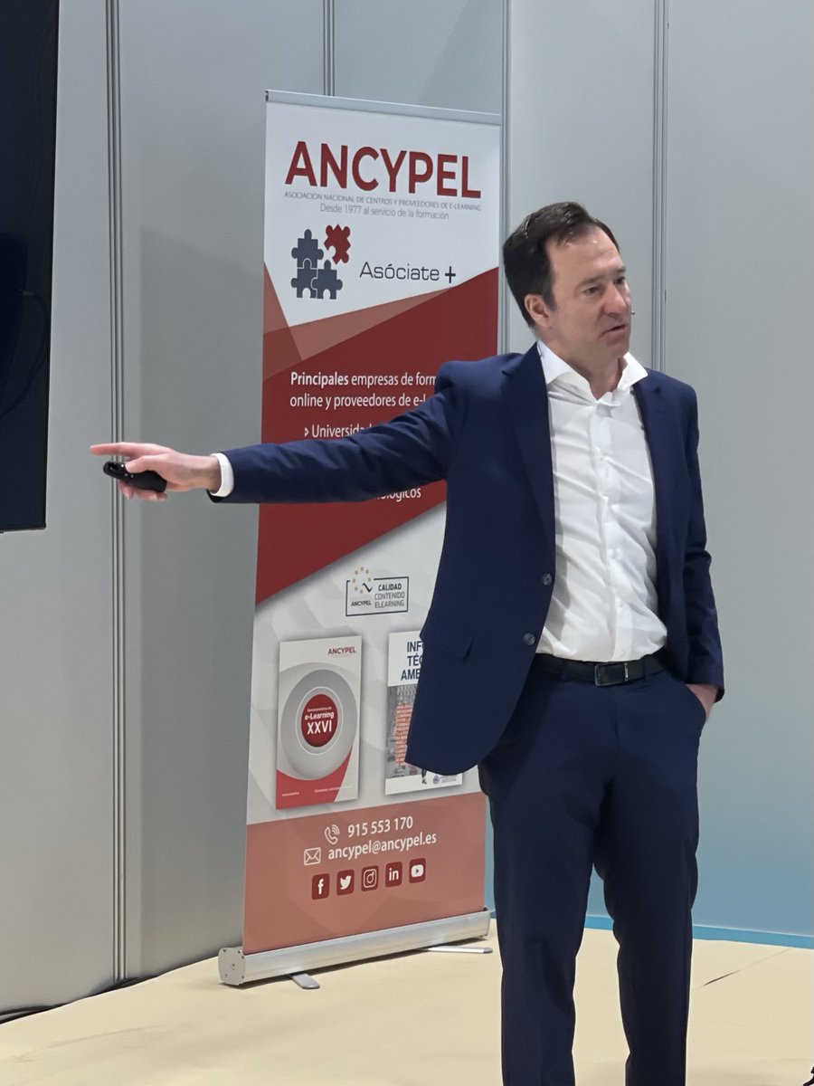 DIGIeLEARNING tweet media