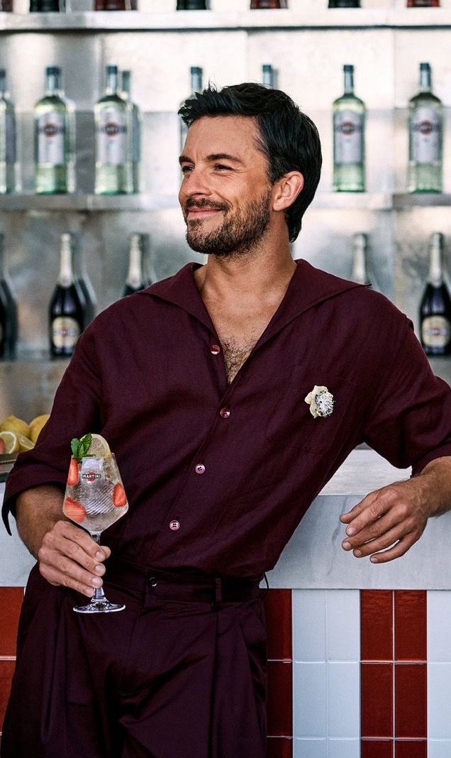 best of jonathan bailey tweet media