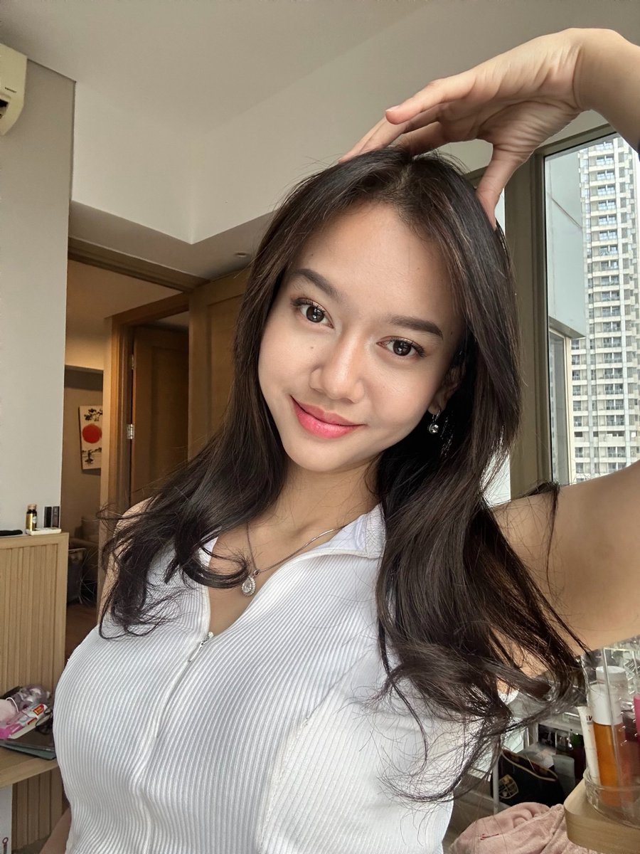 nady ₊˚⊹ᰔ tweet media