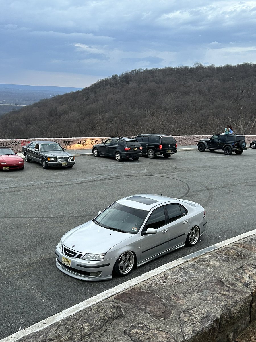 Tyler flip flop tweet media