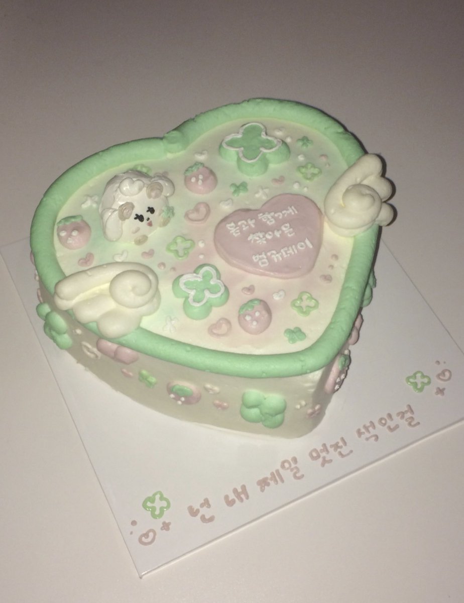 rinꕤ.·*. tweet media