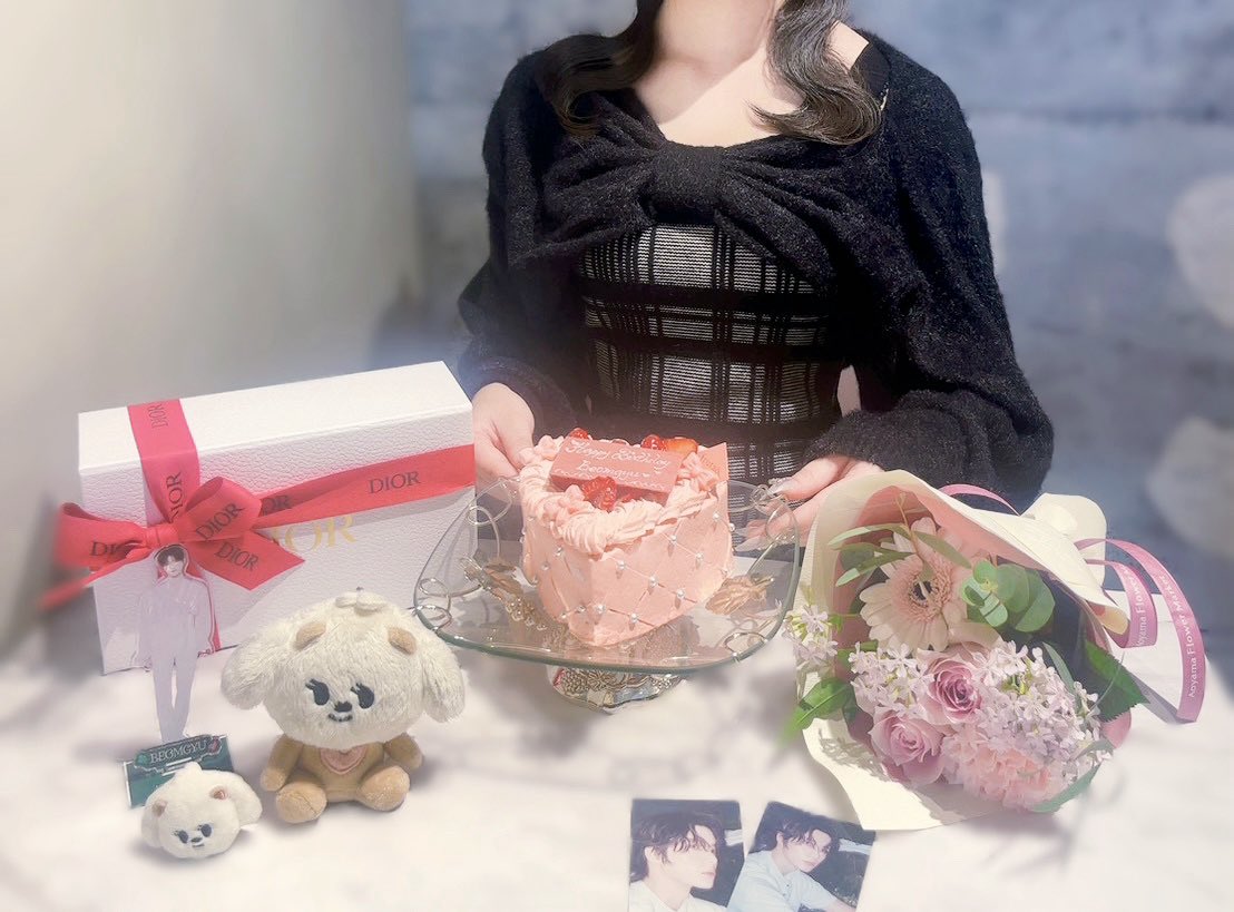 ℳ𝓮✦.* tweet media