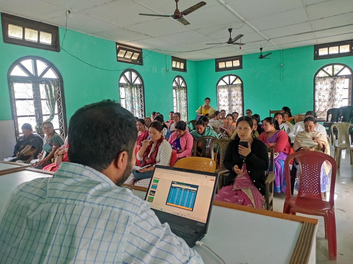 CDCJonai's tweet photo. A day-long workshop on Fishery Development and Integrated Farming was successfully conducted today in the MSTD Aspirational Block under the ABP.The workshop witnessed participation from women farmers belonging to SHGs of Jonai Co-district.
@NITIAayog
@dhemaji_dc 
@diprassam https://t.co/Y47X9uouhv