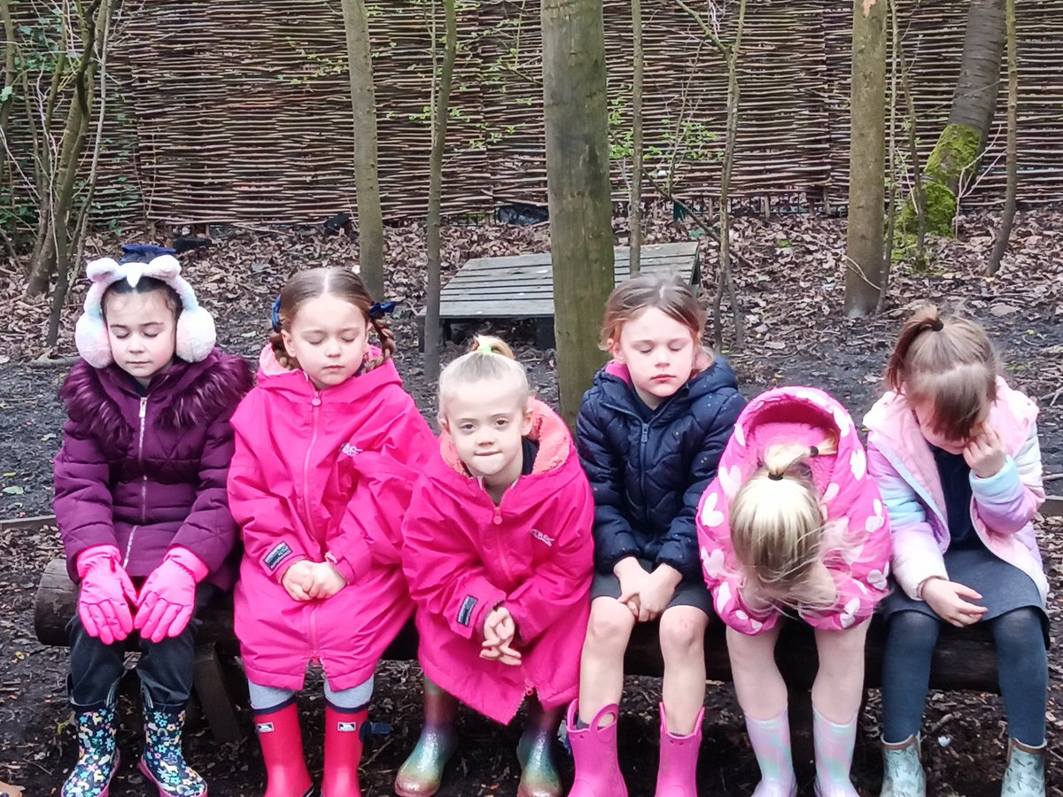 Miss Taylor tweet media